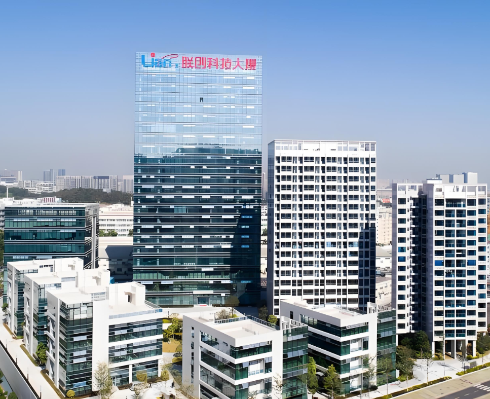 深圳聯創科技集團有限公司。地址：深圳市龍崗區南灣街道布瀾路21號